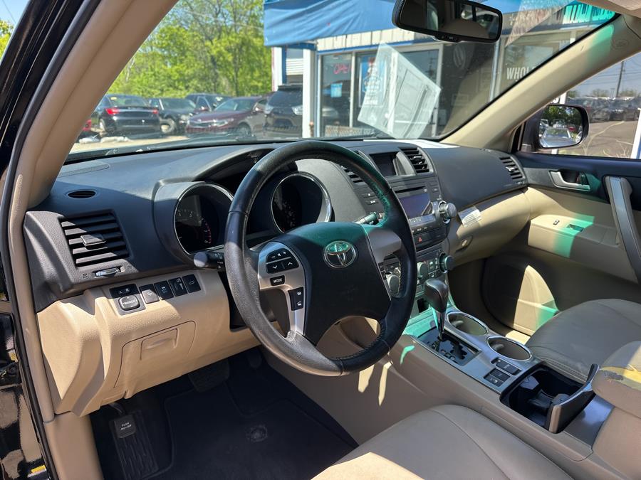 2012 Toyota Highlander 4WD 4dr V6 SE (Natl), available for sale in Beavercreek, Ohio | Wholesale Direct Motors. Beavercreek, Ohio 2012 Toyota Highlander 4WD 4dr V6 SE (Natl), available for sale in Beavercreek, Ohio | Wholesale Direct Motors. Beavercreek, Ohio