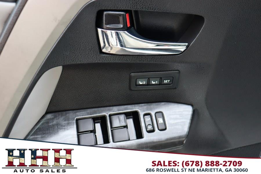 2017 Toyota Rav4 PLATINUM, available for sale in Marietta, Georgia | HHH Auto Sales LLC. Marietta, Georgia 2017 Toyota Rav4 PLATINUM, available for sale in Marietta, Georgia | HHH Auto Sales LLC. Marietta, Georgia