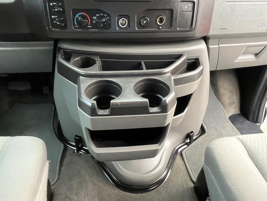 2011 Ford Econoline Wagon E-350 Super Duty XLT, available for sale in South Windsor, Connecticut | Mike And Tony Auto Sales, Inc. South Windsor, Connecticut 2011 Ford Econoline Wagon E-350 Super Duty XLT, available for sale in South Windsor, Connecticut | Mike And Tony Auto Sales, Inc. South Windsor, Connecticut