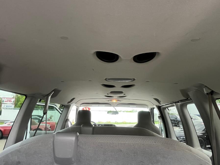 2011 Ford Econoline Wagon E-350 Super Duty XLT, available for sale in South Windsor, Connecticut | Mike And Tony Auto Sales, Inc. South Windsor, Connecticut 2011 Ford Econoline Wagon E-350 Super Duty XLT, available for sale in South Windsor, Connecticut | Mike And Tony Auto Sales, Inc. South Windsor, Connecticut