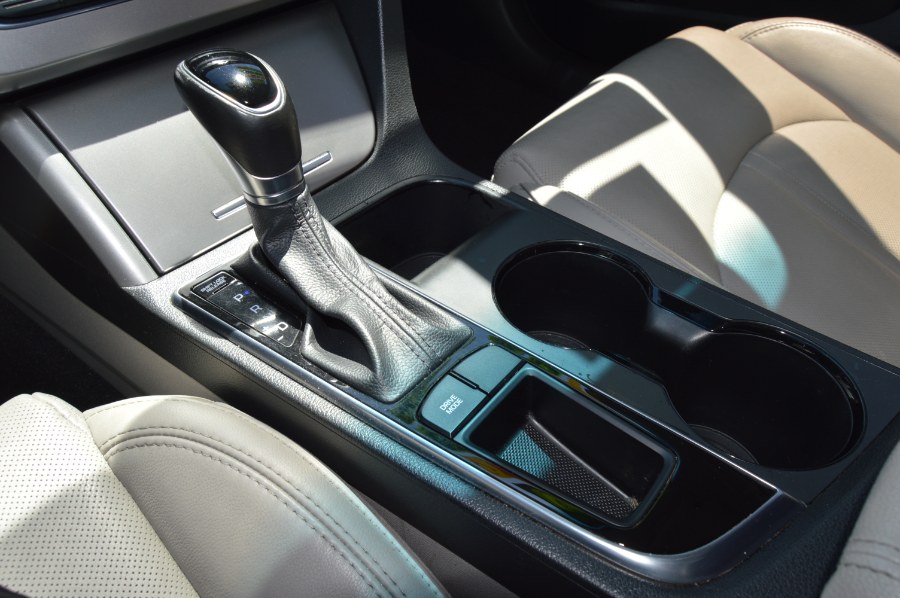 2015 Hyundai Sonata 4dr Sdn 2.4L Limited, available for sale in Moreno Valley, California | Fusion Motors Inc. Moreno Valley, California 2015 Hyundai Sonata 4dr Sdn 2.4L Limited, available for sale in Moreno Valley, California | Fusion Motors Inc. Moreno Valley, California