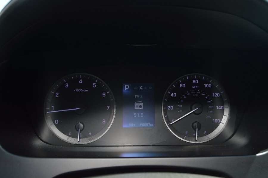2015 Hyundai Sonata 4dr Sdn 2.4L Limited, available for sale in Moreno Valley, California | Fusion Motors Inc. Moreno Valley, California 2015 Hyundai Sonata 4dr Sdn 2.4L Limited, available for sale in Moreno Valley, California | Fusion Motors Inc. Moreno Valley, California