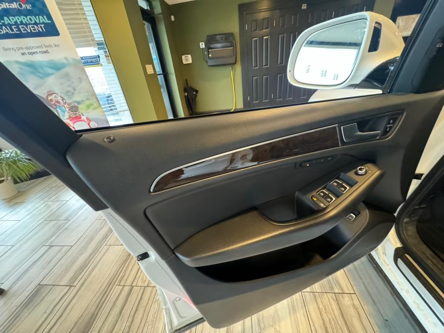 2015 Audi Q5 quattro 4dr 2.0T Premium Plus, available for sale in West Hartford, Connecticut | AutoMax. West Hartford, Connecticut 2015 Audi Q5 quattro 4dr 2.0T Premium Plus, available for sale in West Hartford, Connecticut | AutoMax. West Hartford, Connecticut