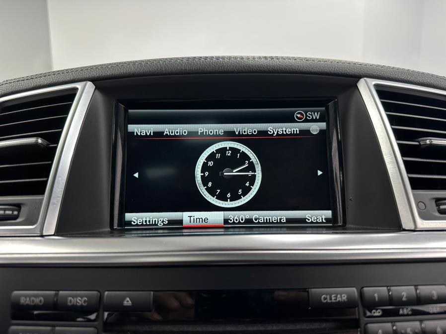 2013 Mercedes-Benz GL-Class 4MATIC 4dr GL 550, available for sale in Elizabeth, New Jersey | M Auto Group. Elizabeth, New Jersey 2013 Mercedes-Benz GL-Class 4MATIC 4dr GL 550, available for sale in Elizabeth, New Jersey | M Auto Group. Elizabeth, New Jersey