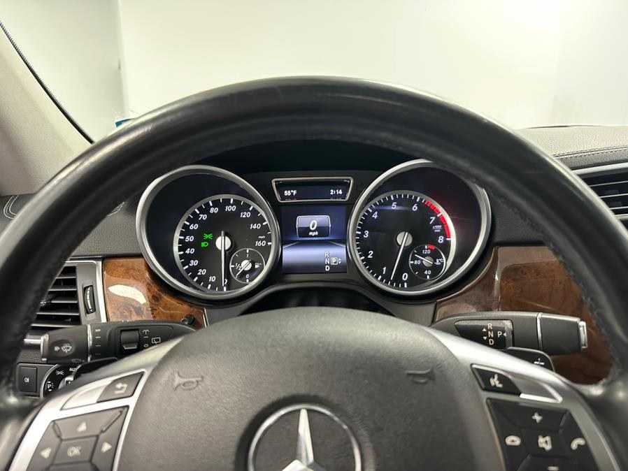 2013 Mercedes-Benz GL-Class 4MATIC 4dr GL 550, available for sale in Elizabeth, New Jersey | M Auto Group. Elizabeth, New Jersey 2013 Mercedes-Benz GL-Class 4MATIC 4dr GL 550, available for sale in Elizabeth, New Jersey | M Auto Group. Elizabeth, New Jersey