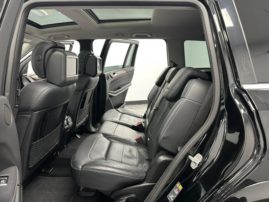 2013 Mercedes-Benz GL-Class 4MATIC 4dr GL 550, available for sale in Elizabeth, New Jersey | M Auto Group. Elizabeth, New Jersey 2013 Mercedes-Benz GL-Class 4MATIC 4dr GL 550, available for sale in Elizabeth, New Jersey | M Auto Group. Elizabeth, New Jersey