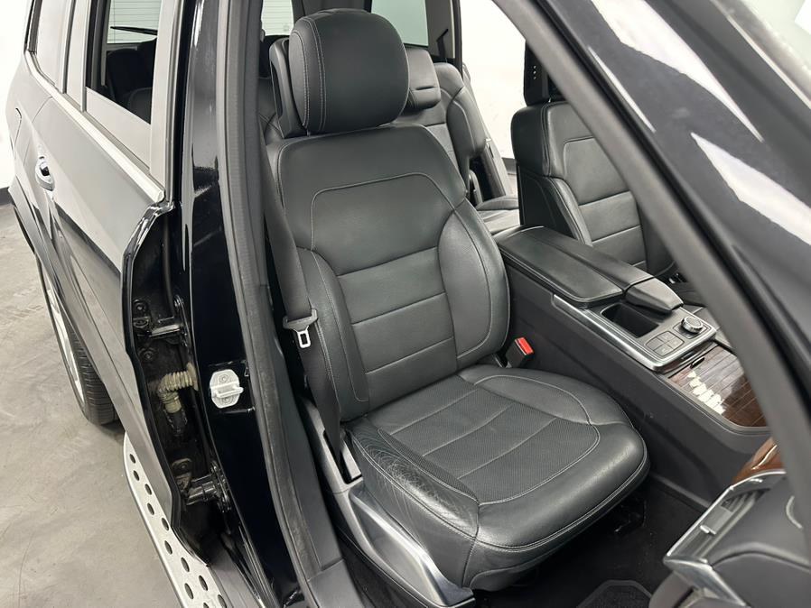2013 Mercedes-Benz GL-Class 4MATIC 4dr GL 550, available for sale in Elizabeth, New Jersey | M Auto Group. Elizabeth, New Jersey 2013 Mercedes-Benz GL-Class 4MATIC 4dr GL 550, available for sale in Elizabeth, New Jersey | M Auto Group. Elizabeth, New Jersey