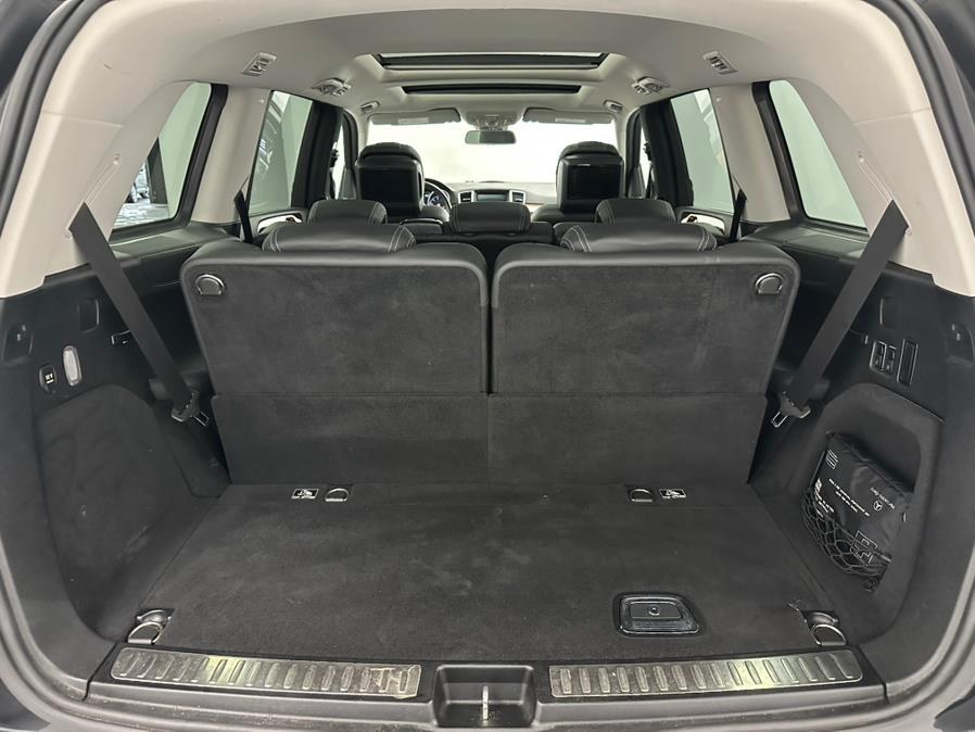 2013 Mercedes-Benz GL-Class 4MATIC 4dr GL 550, available for sale in Elizabeth, New Jersey | M Auto Group. Elizabeth, New Jersey 2013 Mercedes-Benz GL-Class 4MATIC 4dr GL 550, available for sale in Elizabeth, New Jersey | M Auto Group. Elizabeth, New Jersey