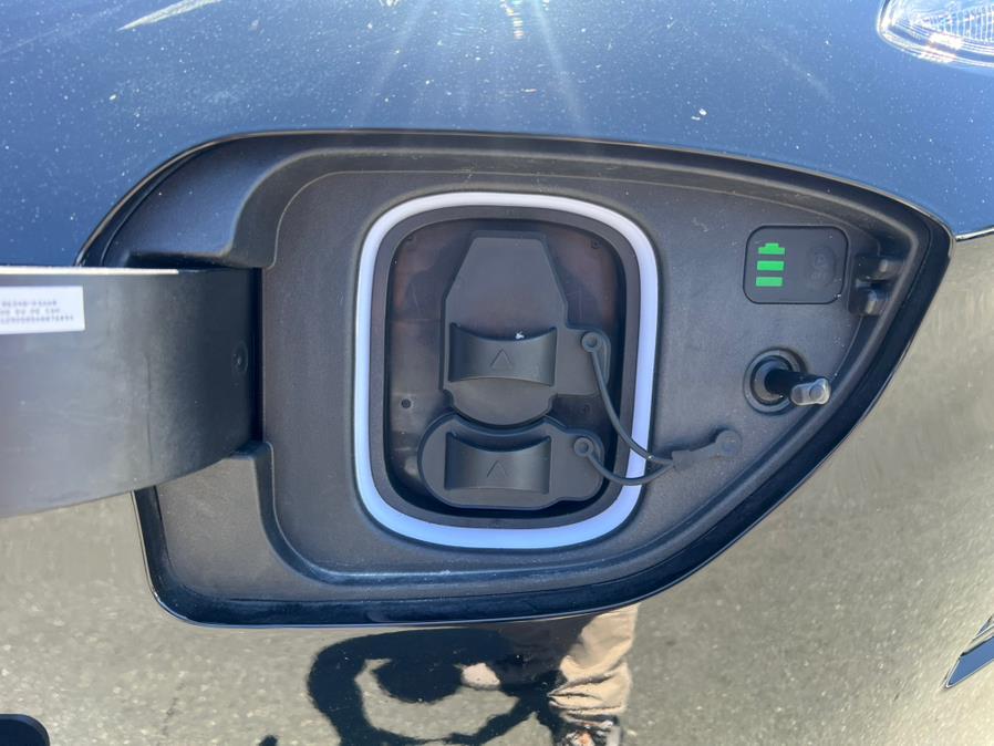 2023 Hyundai Kona Electric SE FWD, available for sale in Daly City, California | Green Light Auto Wholesale. Daly City, California 2023 Hyundai Kona Electric SE FWD, available for sale in Daly City, California | Green Light Auto Wholesale. Daly City, California