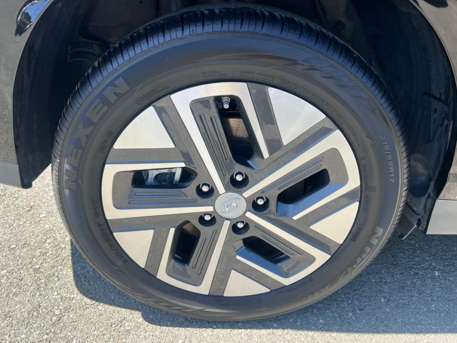 2023 Hyundai Kona Electric SE FWD, available for sale in Daly City, California | Green Light Auto Wholesale. Daly City, California 2023 Hyundai Kona Electric SE FWD, available for sale in Daly City, California | Green Light Auto Wholesale. Daly City, California
