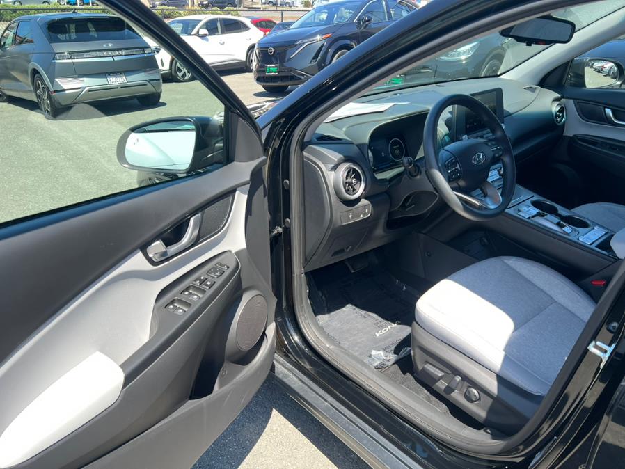 2023 Hyundai Kona Electric SE FWD, available for sale in Daly City, California | Green Light Auto Wholesale. Daly City, California 2023 Hyundai Kona Electric SE FWD, available for sale in Daly City, California | Green Light Auto Wholesale. Daly City, California