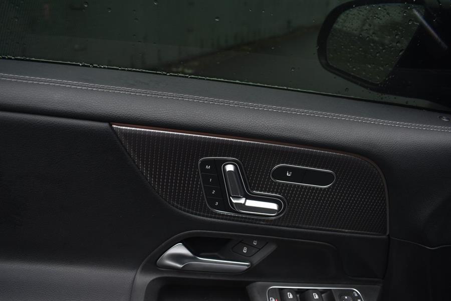 2021 Mercedes-benz Glb GLB 250, available for sale in Valley Stream, New York | Certified Performance Motors. Valley Stream, New York 2021 Mercedes-benz Glb GLB 250, available for sale in Valley Stream, New York | Certified Performance Motors. Valley Stream, New York