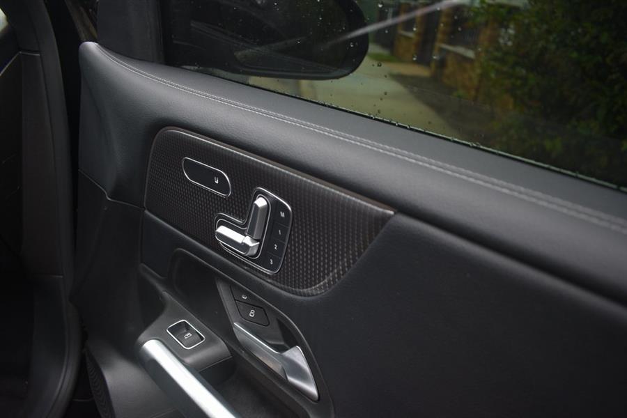 2021 Mercedes-benz Glb GLB 250, available for sale in Valley Stream, New York | Certified Performance Motors. Valley Stream, New York 2021 Mercedes-benz Glb GLB 250, available for sale in Valley Stream, New York | Certified Performance Motors. Valley Stream, New York
