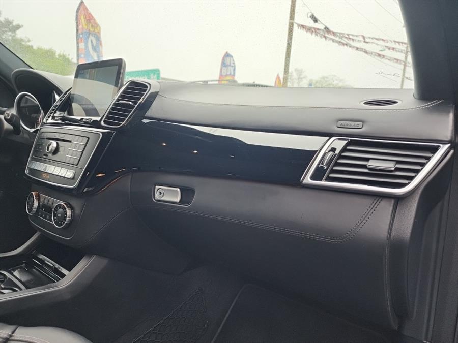 2016 Mercedes-Benz GLE 4MATIC 4dr AMG GLE 63 S-Model, available for sale in Islip, New York | L.I. Auto Gallery. Islip, New York 2016 Mercedes-Benz GLE 4MATIC 4dr AMG GLE 63 S-Model, available for sale in Islip, New York | L.I. Auto Gallery. Islip, New York
