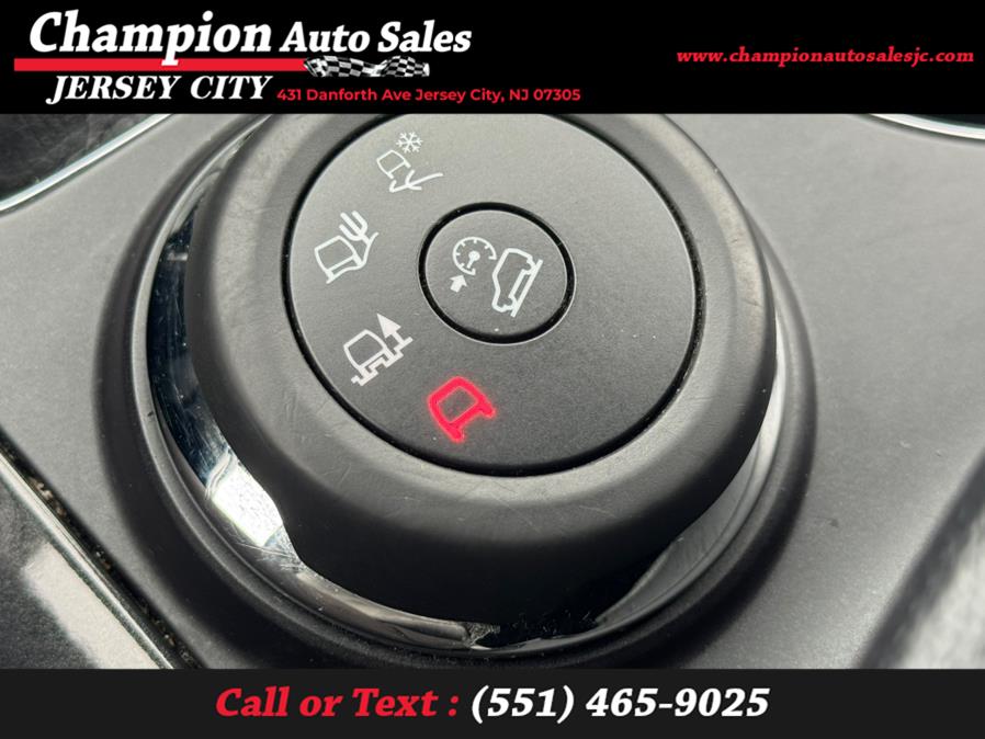 2018 Ford Explorer XLT 4WD, available for sale in Jersey City, New Jersey | Champion Auto Sales. Jersey City, New Jersey 2018 Ford Explorer XLT 4WD, available for sale in Jersey City, New Jersey | Champion Auto Sales. Jersey City, New Jersey