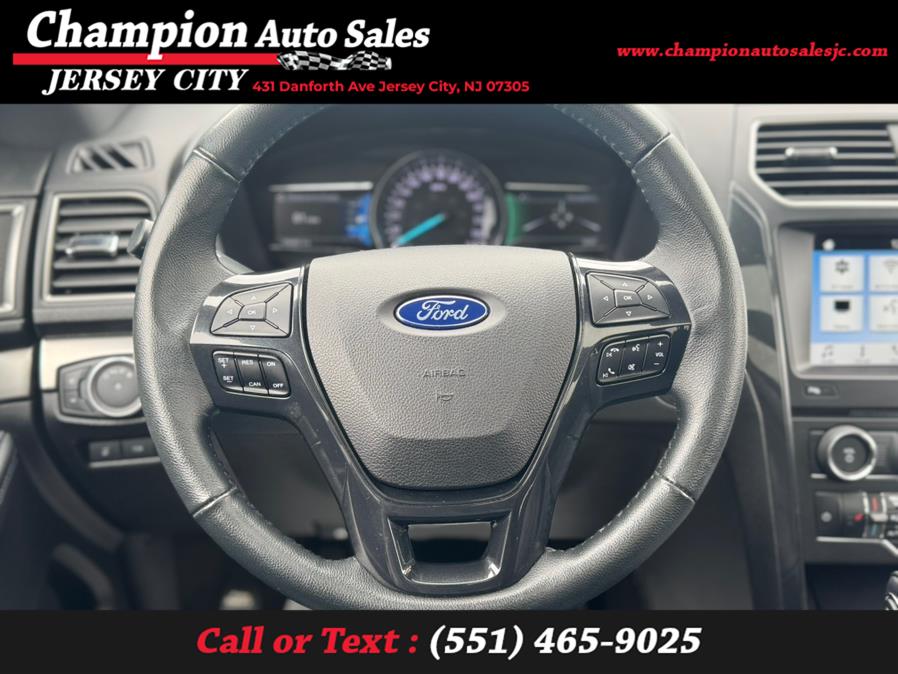 2018 Ford Explorer XLT 4WD, available for sale in Jersey City, New Jersey | Champion Auto Sales. Jersey City, New Jersey 2018 Ford Explorer XLT 4WD, available for sale in Jersey City, New Jersey | Champion Auto Sales. Jersey City, New Jersey