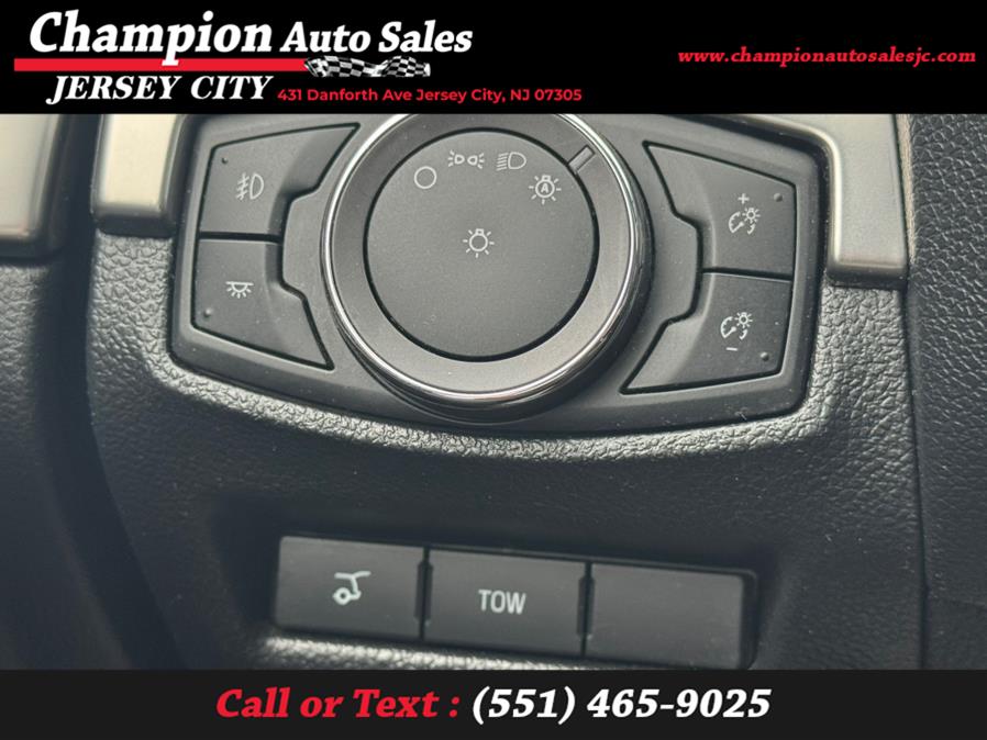 2018 Ford Explorer XLT 4WD, available for sale in Jersey City, New Jersey | Champion Auto Sales. Jersey City, New Jersey 2018 Ford Explorer XLT 4WD, available for sale in Jersey City, New Jersey | Champion Auto Sales. Jersey City, New Jersey