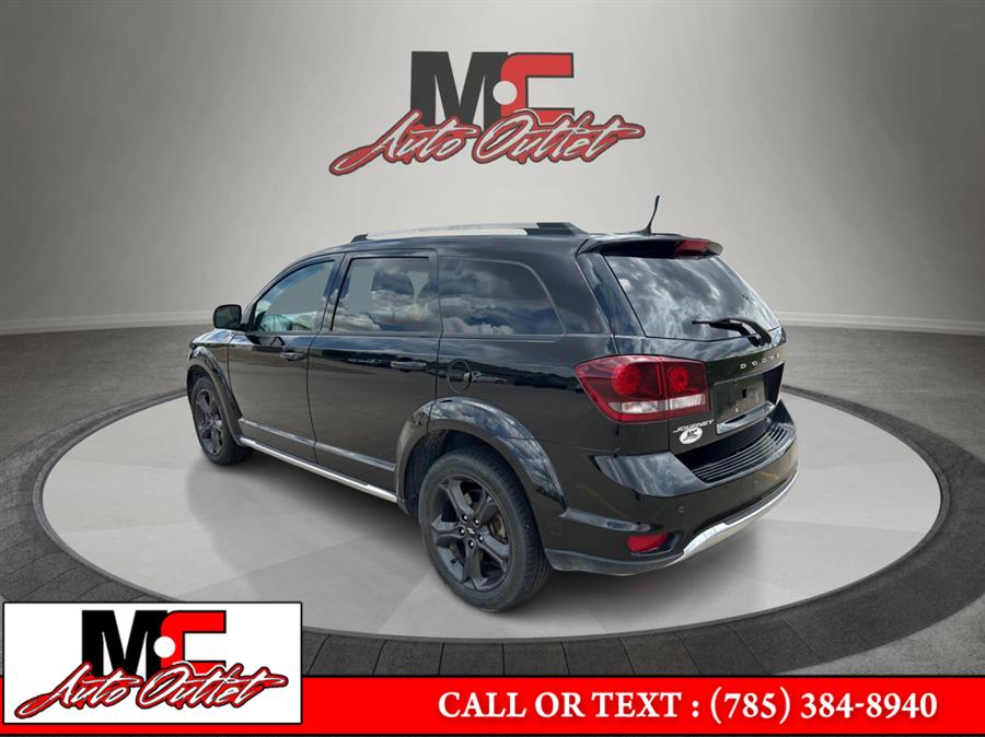 2020 Dodge Journey Crossroad FWD, available for sale in Colby, Kansas | M C Auto Outlet Inc. Colby, Kansas 2020 Dodge Journey Crossroad FWD, available for sale in Colby, Kansas | M C Auto Outlet Inc. Colby, Kansas