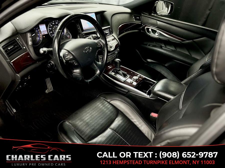 2015 Infiniti Q70 5.6 Sport Pkg, available for sale in Elmont, New York | Charles Cars. Elmont, New York 2015 Infiniti Q70 5.6 Sport Pkg, available for sale in Elmont, New York | Charles Cars. Elmont, New York