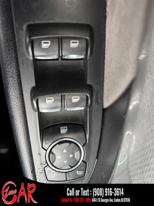 2017 Ford Explorer XLT FWD, available for sale in Linden, New Jersey | Car Zone. Linden, New Jersey 2017 Ford Explorer XLT FWD, available for sale in Linden, New Jersey | Car Zone. Linden, New Jersey