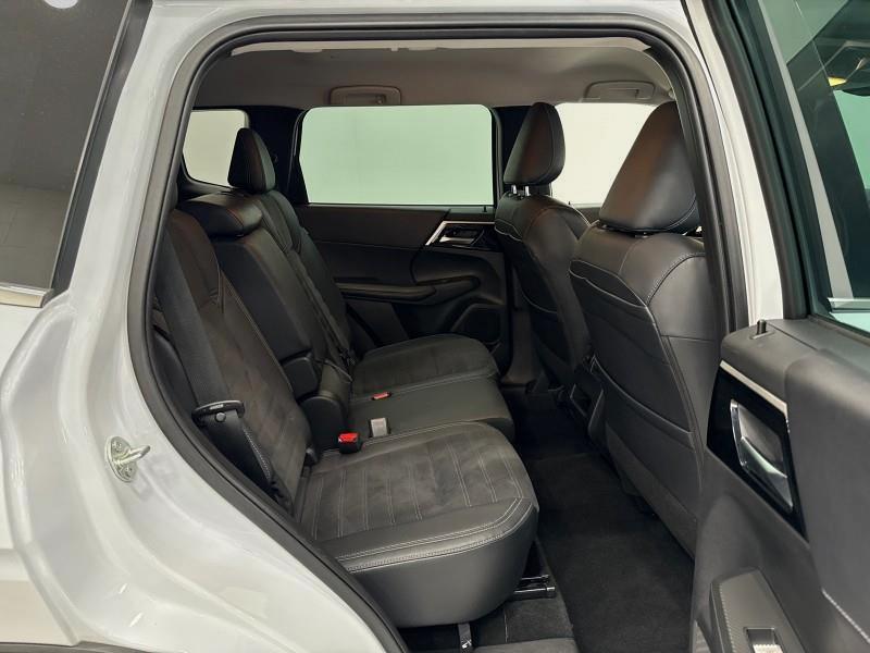 2023 Mitsubishi Outlander SE S-AWC, available for sale in Maple Shade, New Jersey | Car Revolution. Maple Shade, New Jersey 2023 Mitsubishi Outlander SE S-AWC, available for sale in Maple Shade, New Jersey | Car Revolution. Maple Shade, New Jersey