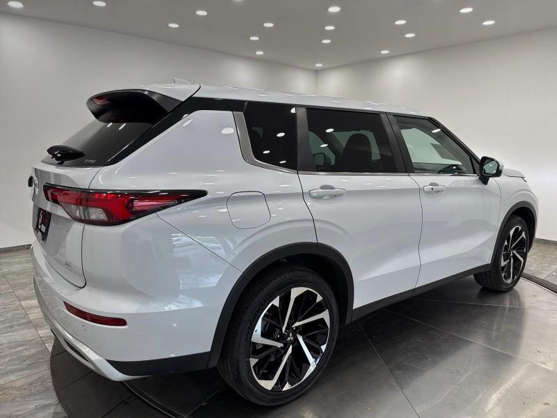 2023 Mitsubishi Outlander SE S-AWC, available for sale in Maple Shade, New Jersey | Car Revolution. Maple Shade, New Jersey 2023 Mitsubishi Outlander SE S-AWC, available for sale in Maple Shade, New Jersey | Car Revolution. Maple Shade, New Jersey