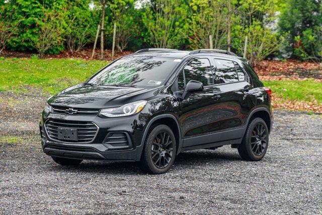Used 2021 Chevrolet Trax in Great Neck, New York | Camy Cars. Great Neck, New York