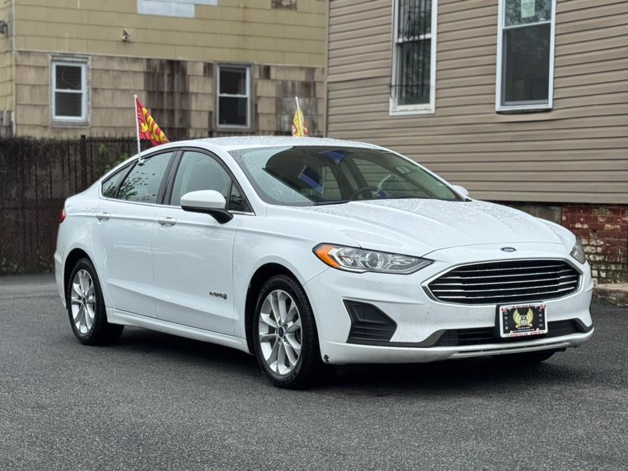 2019 Ford Fusion Hybrid SE FWD, available for sale in Irvington, New Jersey | RT 603 Auto Mall. Irvington, New Jersey 2019 Ford Fusion Hybrid SE FWD, available for sale in Irvington, New Jersey | RT 603 Auto Mall. Irvington, New Jersey