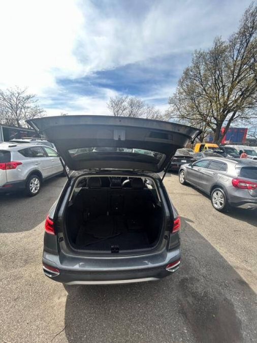 2022 Volkswagen Taos SE FWD, available for sale in Long Island City, New York | Luxury Of Queens. Long Island City, New York 2022 Volkswagen Taos SE FWD, available for sale in Long Island City, New York | Luxury Of Queens. Long Island City, New York