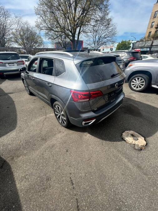 2022 Volkswagen Taos SE FWD, available for sale in Long Island City, New York | Luxury Of Queens. Long Island City, New York 2022 Volkswagen Taos SE FWD, available for sale in Long Island City, New York | Luxury Of Queens. Long Island City, New York