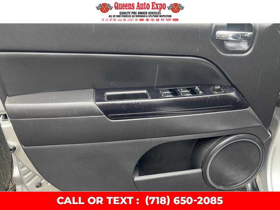 2014 Jeep Compass 4WD 4dr Sport, available for sale in Woodside, New York | Queens Auto Expo. Woodside, New York 2014 Jeep Compass 4WD 4dr Sport, available for sale in Woodside, New York | Queens Auto Expo. Woodside, New York