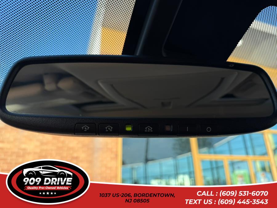 2018 Infiniti Qx60 Base AWD, available for sale in BORDENTOWN, New Jersey | 909 Drive. BORDENTOWN, New Jersey 2018 Infiniti Qx60 Base AWD, available for sale in BORDENTOWN, New Jersey | 909 Drive. BORDENTOWN, New Jersey