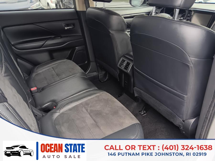 2020 Mitsubishi Outlander ES S-AWC, available for sale in Johnston, Rhode Island | Ocean State Auto Sales. Johnston, Rhode Island 2020 Mitsubishi Outlander ES S-AWC, available for sale in Johnston, Rhode Island | Ocean State Auto Sales. Johnston, Rhode Island