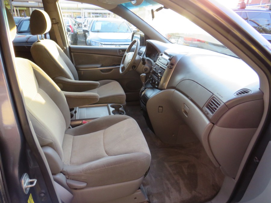 2008 Toyota Sienna 5dr 7-Pass Van LE FWD (Natl), available for sale in Middle Village, New York | Road Masters II INC. Middle Village, New York 2008 Toyota Sienna 5dr 7-Pass Van LE FWD (Natl), available for sale in Middle Village, New York | Road Masters II INC. Middle Village, New York