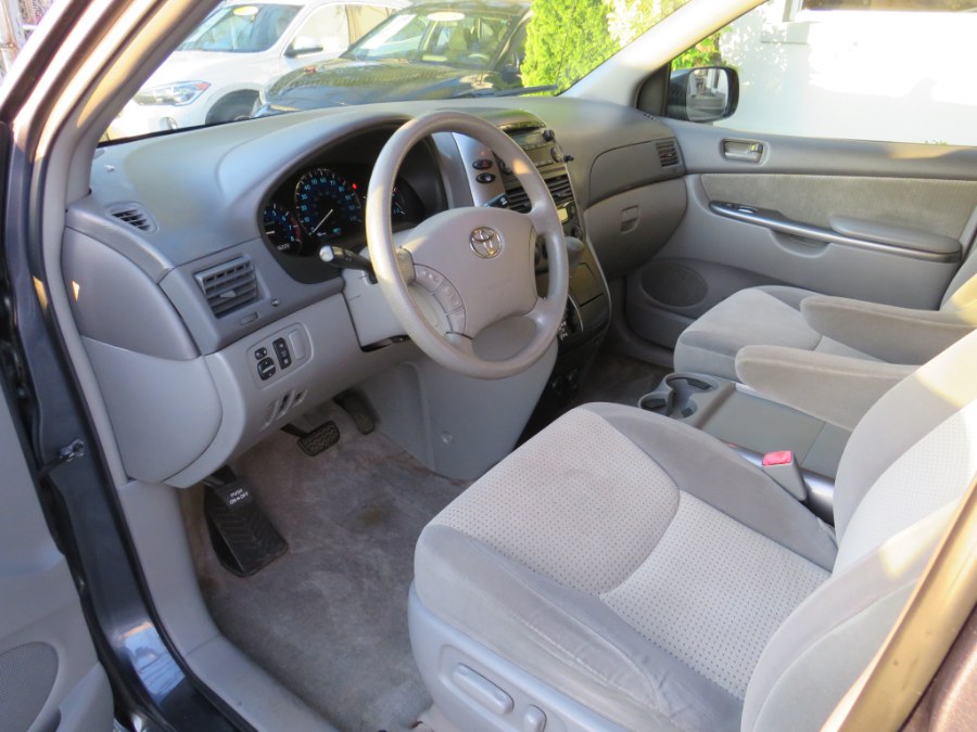 2008 Toyota Sienna 5dr 7-Pass Van LE FWD (Natl), available for sale in Middle Village, New York | Road Masters II INC. Middle Village, New York 2008 Toyota Sienna 5dr 7-Pass Van LE FWD (Natl), available for sale in Middle Village, New York | Road Masters II INC. Middle Village, New York