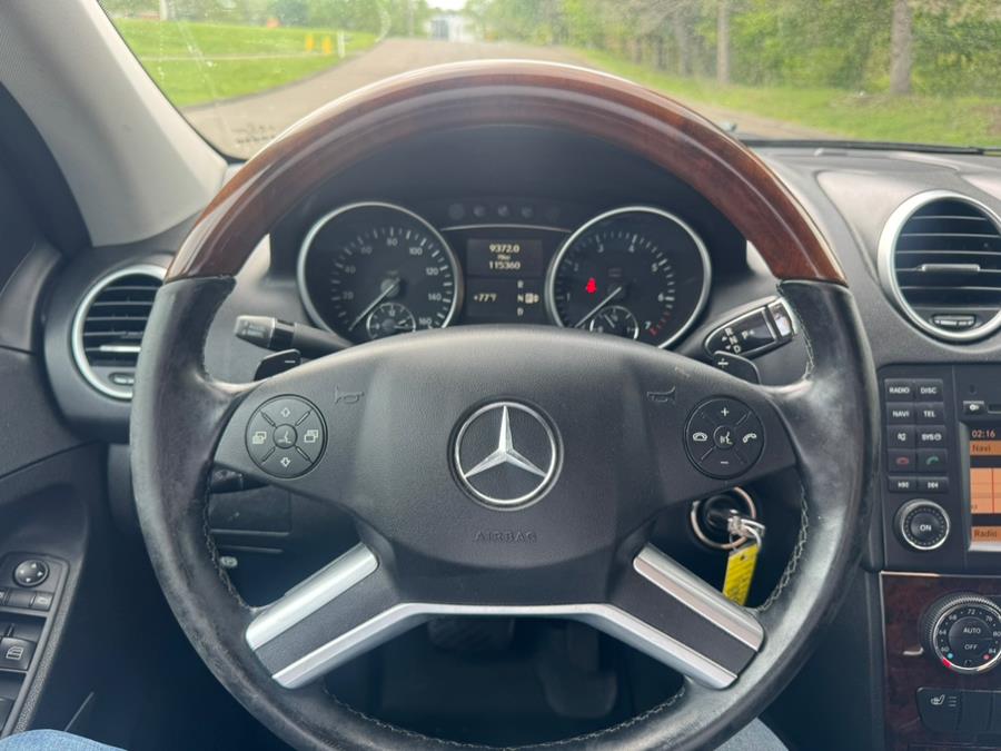 2011 Mercedes-Benz M-Class 4MATIC 4dr ML350, available for sale in Waterbury, Connecticut | Platinum Auto Care. Waterbury, Connecticut 2011 Mercedes-Benz M-Class 4MATIC 4dr ML350, available for sale in Waterbury, Connecticut | Platinum Auto Care. Waterbury, Connecticut