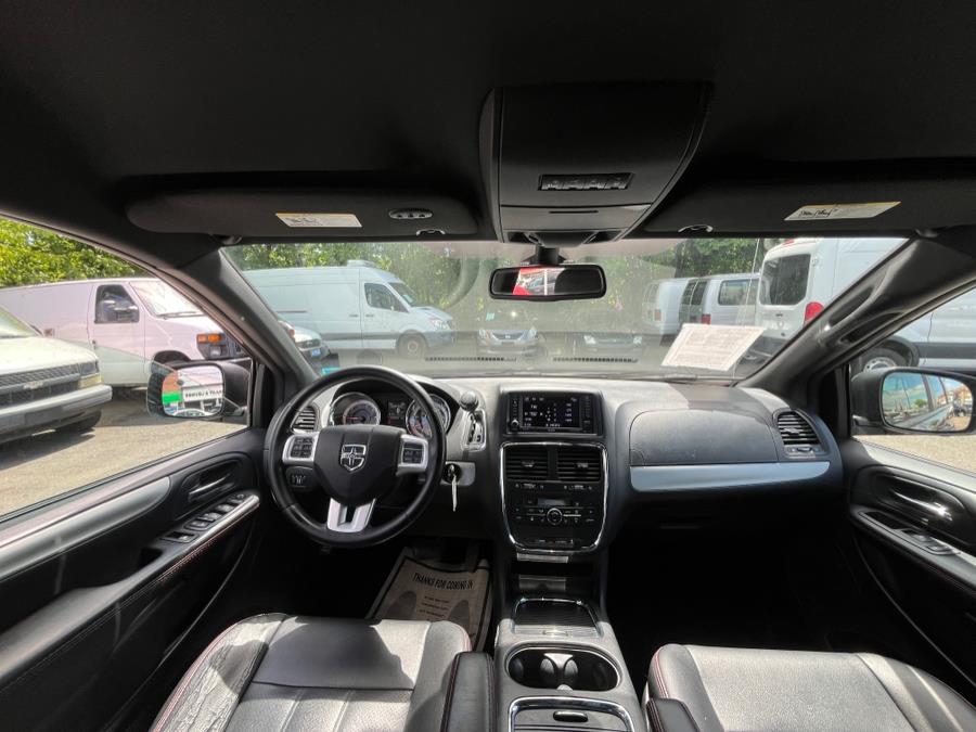 2019 Dodge Grand Caravan GT Wagon, available for sale in Rosedale, New York | Sunrise Auto Sales. Rosedale, New York 2019 Dodge Grand Caravan GT Wagon, available for sale in Rosedale, New York | Sunrise Auto Sales. Rosedale, New York