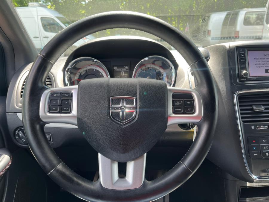 2019 Dodge Grand Caravan GT Wagon, available for sale in Rosedale, New York | Sunrise Auto Sales. Rosedale, New York 2019 Dodge Grand Caravan GT Wagon, available for sale in Rosedale, New York | Sunrise Auto Sales. Rosedale, New York