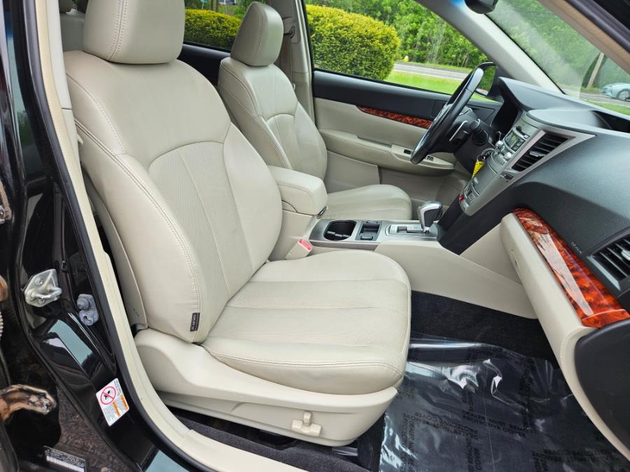 2011 Subaru Outback 4dr Wgn H4 Auto 2.5i Limited Pwr Moon, available for sale in East Windsor, Connecticut | Toro Auto. East Windsor, Connecticut 2011 Subaru Outback 4dr Wgn H4 Auto 2.5i Limited Pwr Moon, available for sale in East Windsor, Connecticut | Toro Auto. East Windsor, Connecticut