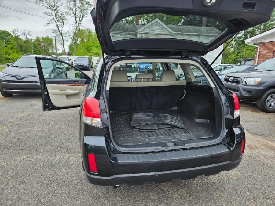2011 Subaru Outback 4dr Wgn H4 Auto 2.5i Limited Pwr Moon, available for sale in East Windsor, Connecticut | Toro Auto. East Windsor, Connecticut 2011 Subaru Outback 4dr Wgn H4 Auto 2.5i Limited Pwr Moon, available for sale in East Windsor, Connecticut | Toro Auto. East Windsor, Connecticut