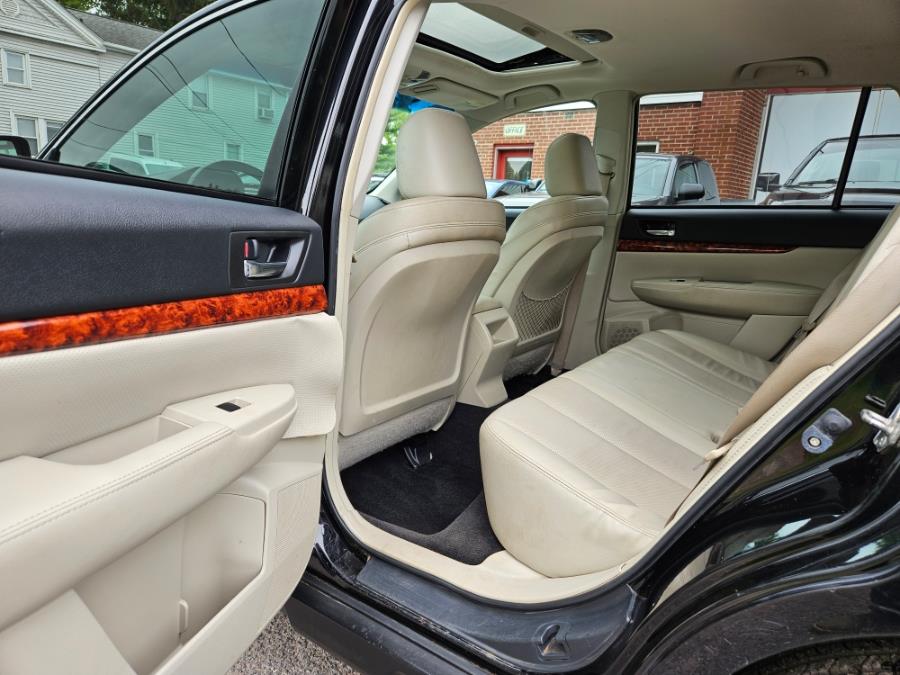 2011 Subaru Outback 4dr Wgn H4 Auto 2.5i Limited Pwr Moon, available for sale in East Windsor, Connecticut | Toro Auto. East Windsor, Connecticut 2011 Subaru Outback 4dr Wgn H4 Auto 2.5i Limited Pwr Moon, available for sale in East Windsor, Connecticut | Toro Auto. East Windsor, Connecticut