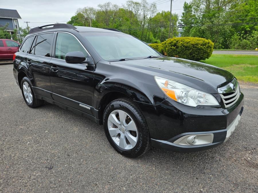 2011 Subaru Outback 4dr Wgn H4 Auto 2.5i Limited Pwr Moon, available for sale in East Windsor, Connecticut | Toro Auto. East Windsor, Connecticut 2011 Subaru Outback 4dr Wgn H4 Auto 2.5i Limited Pwr Moon, available for sale in East Windsor, Connecticut | Toro Auto. East Windsor, Connecticut