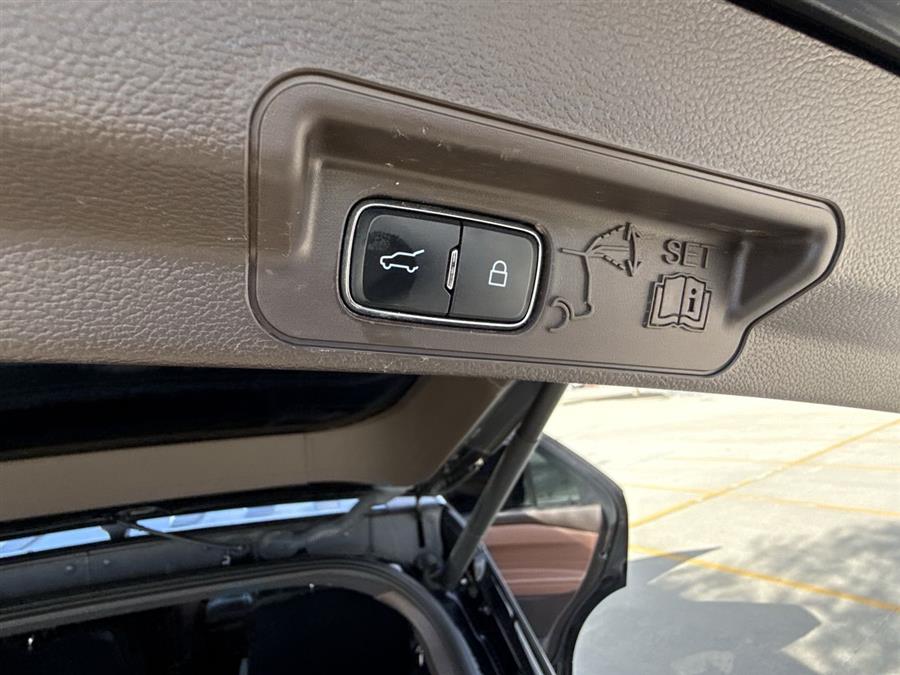 2022 Ford Explorer King Ranch, available for sale in Elida, Ohio | Josh's All Under Ten LLC. Elida, Ohio 2022 Ford Explorer King Ranch, available for sale in Elida, Ohio | Josh's All Under Ten LLC. Elida, Ohio