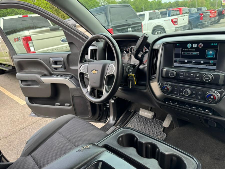 2015 Chevrolet Silverado 1500 4WD Double Cab 143.5" LT w/1LT, available for sale in Berlin, Connecticut | Tru Auto Mall. Berlin, Connecticut 2015 Chevrolet Silverado 1500 4WD Double Cab 143.5" LT w/1LT, available for sale in Berlin, Connecticut | Tru Auto Mall. Berlin, Connecticut
