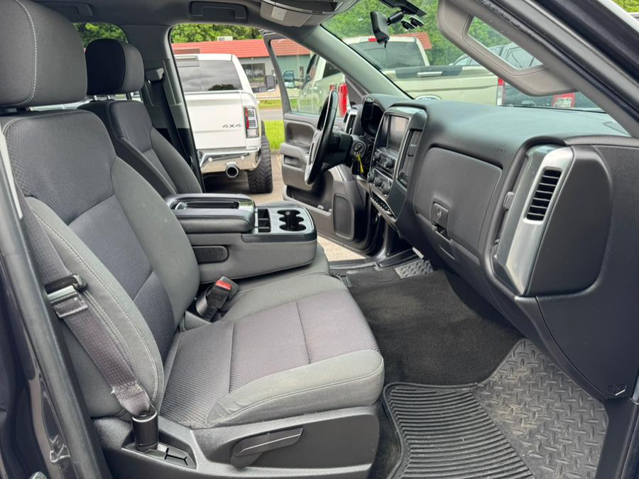 2015 Chevrolet Silverado 1500 4WD Double Cab 143.5" LT w/1LT, available for sale in Berlin, Connecticut | Tru Auto Mall. Berlin, Connecticut 2015 Chevrolet Silverado 1500 4WD Double Cab 143.5" LT w/1LT, available for sale in Berlin, Connecticut | Tru Auto Mall. Berlin, Connecticut