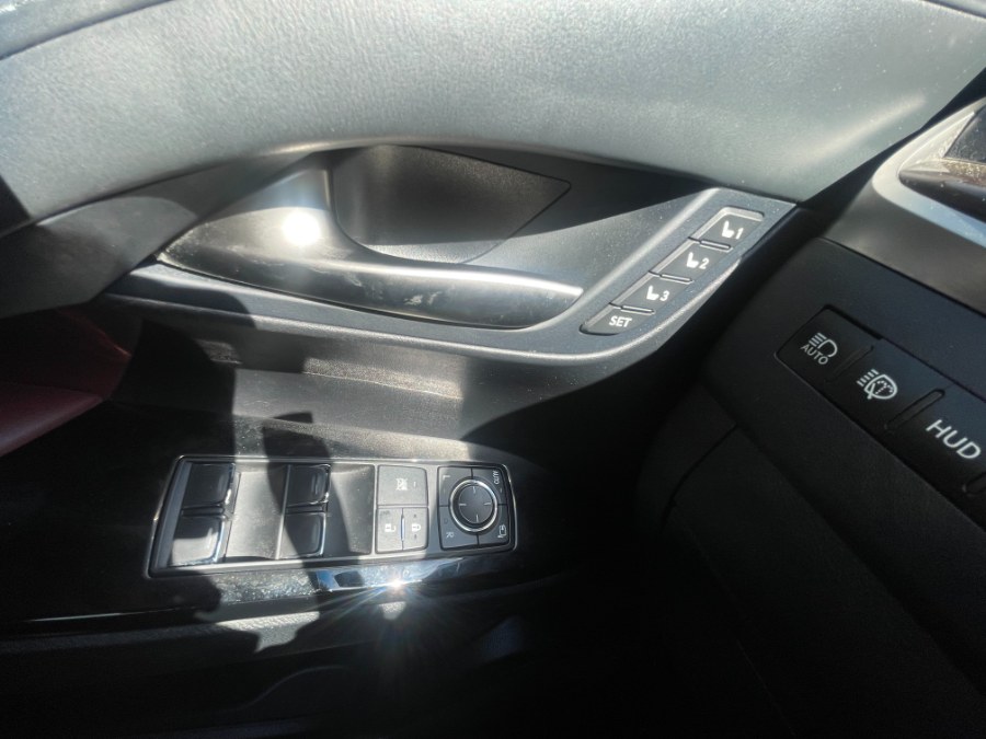 2018 Lexus LX LX 570 Three Row 4WD, available for sale in BROOKLYN, New York | Deals on Wheels International Auto. BROOKLYN, New York 2018 Lexus LX LX 570 Three Row 4WD, available for sale in BROOKLYN, New York | Deals on Wheels International Auto. BROOKLYN, New York
