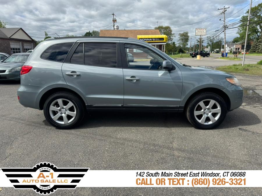 2008 Hyundai Santa Fe FWD 4dr Auto SE, available for sale in East Windsor, Connecticut | A1 Auto Sale LLC. East Windsor, Connecticut 2008 Hyundai Santa Fe FWD 4dr Auto SE, available for sale in East Windsor, Connecticut | A1 Auto Sale LLC. East Windsor, Connecticut