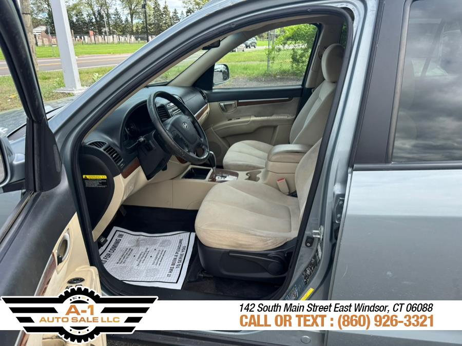 2008 Hyundai Santa Fe FWD 4dr Auto SE, available for sale in East Windsor, Connecticut | A1 Auto Sale LLC. East Windsor, Connecticut 2008 Hyundai Santa Fe FWD 4dr Auto SE, available for sale in East Windsor, Connecticut | A1 Auto Sale LLC. East Windsor, Connecticut