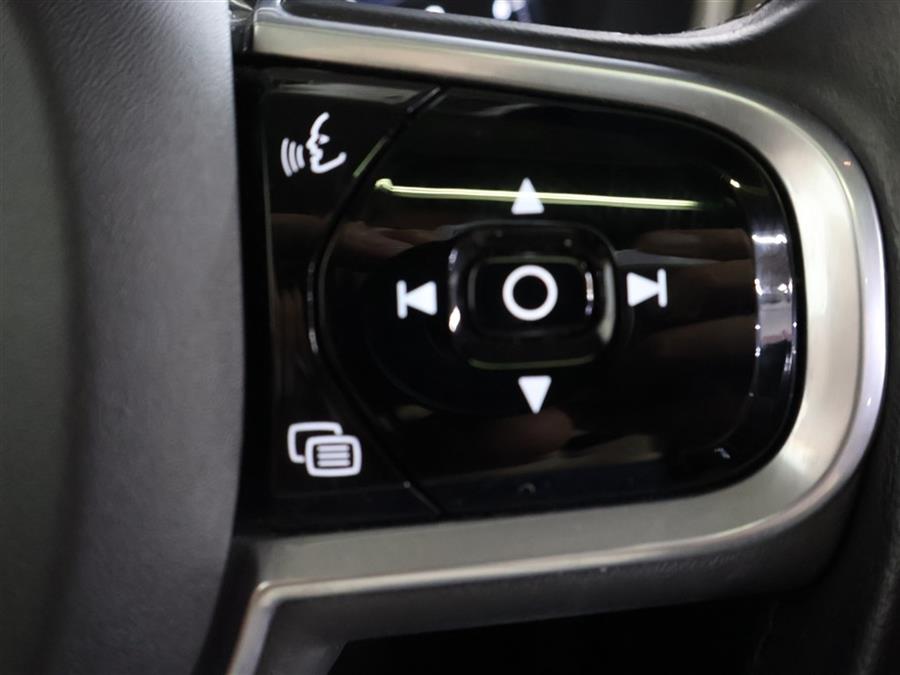 2020 Volvo Xc90 T5 MOMENTUM, available for sale in Paterson, New Jersey | Fast Track Motors. Paterson, New Jersey 2020 Volvo Xc90 T5 MOMENTUM, available for sale in Paterson, New Jersey | Fast Track Motors. Paterson, New Jersey