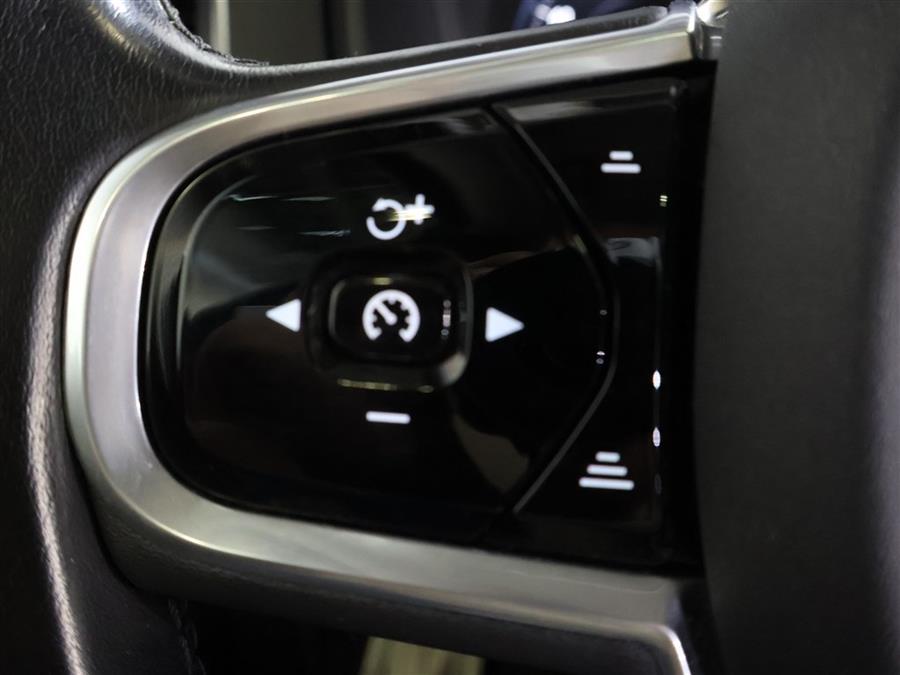 2020 Volvo Xc90 T5 MOMENTUM, available for sale in Paterson, New Jersey | Fast Track Motors. Paterson, New Jersey 2020 Volvo Xc90 T5 MOMENTUM, available for sale in Paterson, New Jersey | Fast Track Motors. Paterson, New Jersey